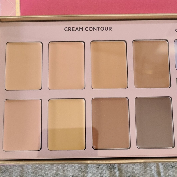 Cream contour corrector palette - Picture 2 of 6